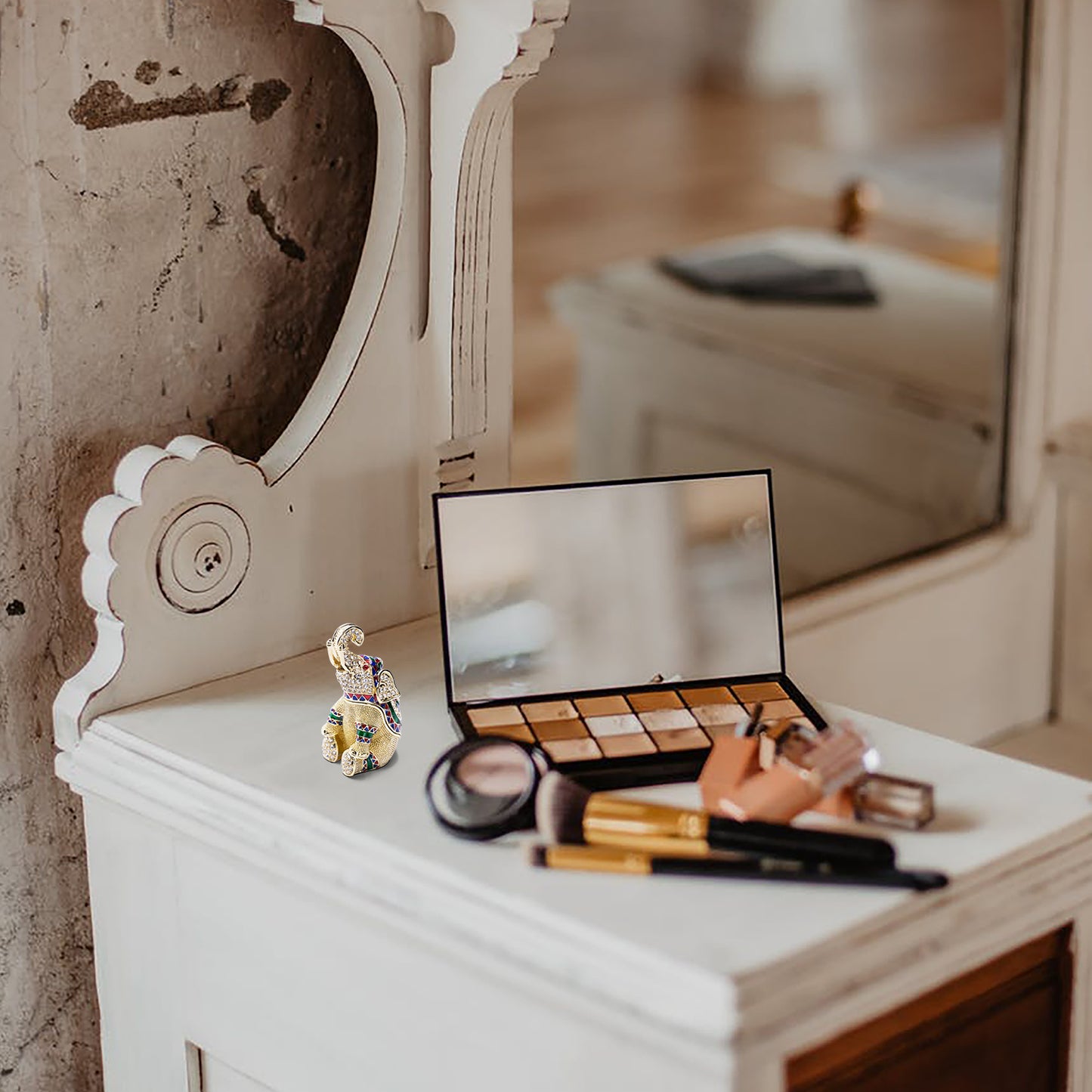 LARAINE Jewelry Trinket Box Decorative Vintage Style Jewelry Organizer (Elephant)